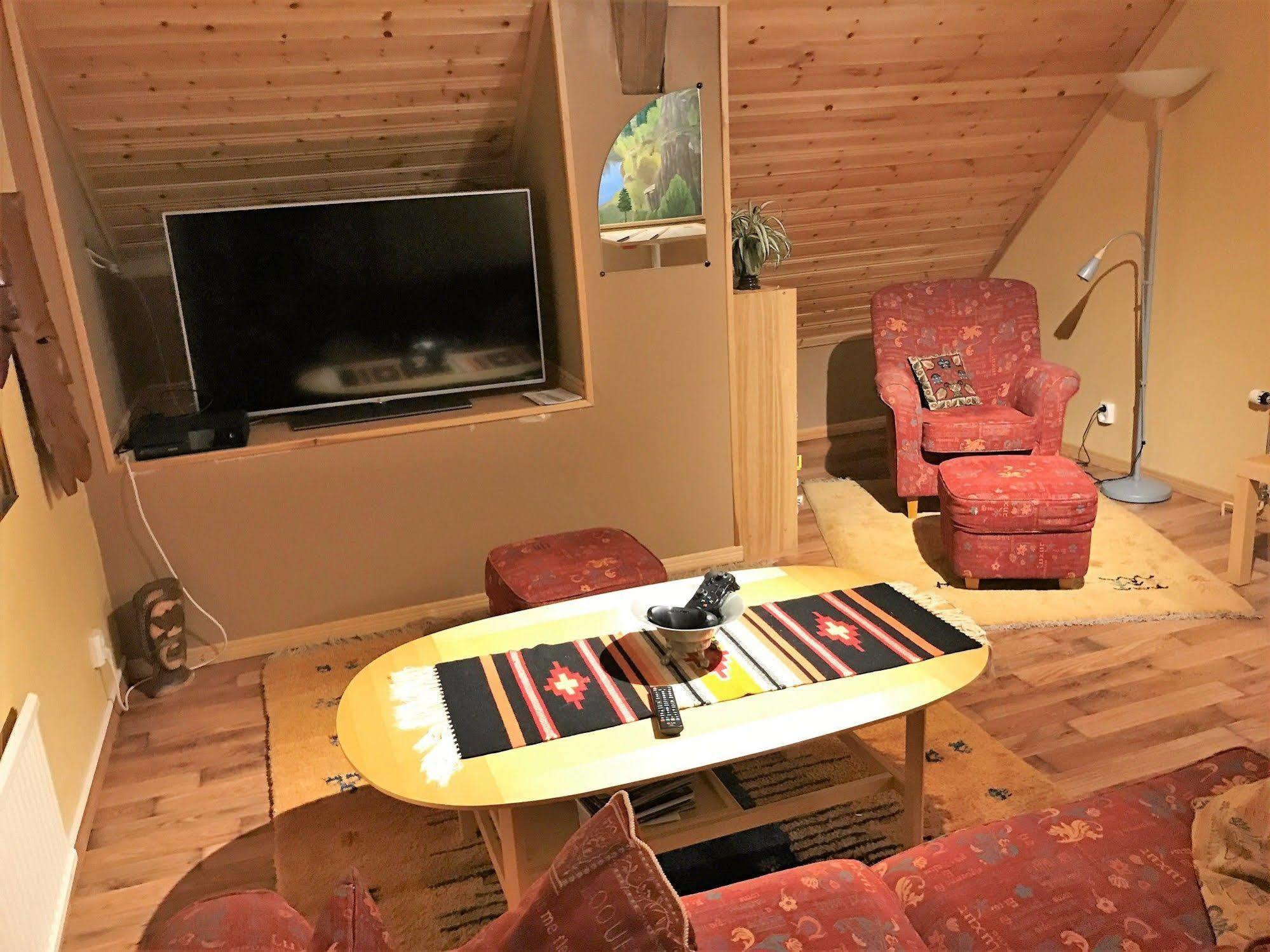 Mattisgården Bed&Breakfast Östra Ljungby Exteriör bild